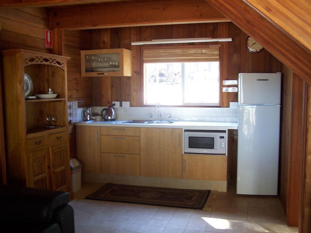 Jarrah Glen Cabins Nannup Szoba fotó